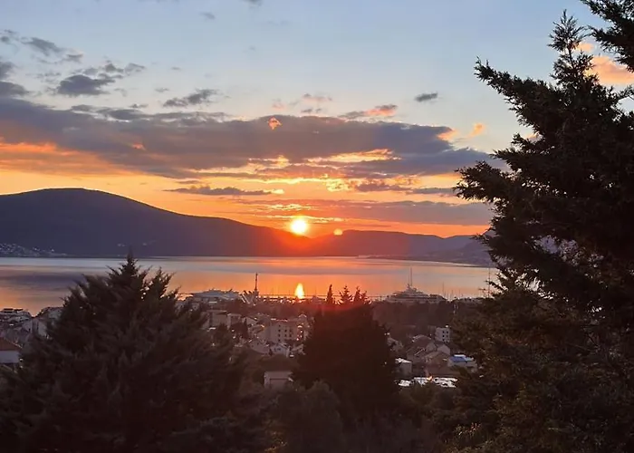 Sunset Apartment